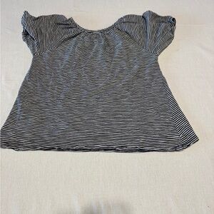 Old Navy Size Large 10/12 Striped Black and White Girls Top